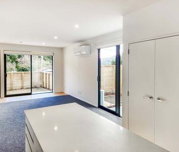 Modern & Low-Maintenance 3-Bedroom Townhouse in Stokes Valley - Photo 3