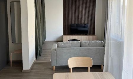 Na prenájom čistý, pekný a moderne zariadený 1,5-izbový byt TOP - Photo 4