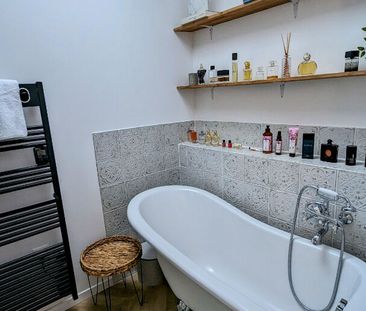 Location Maison 4 pièces 115m² - Photo 2