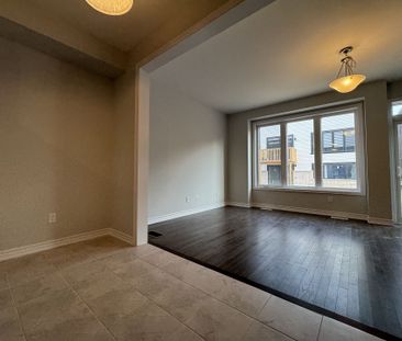 For Lease - 1107 Thompson Drive, Oshawa, Ontario - Photo 5