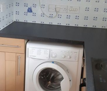 Flat to rent on - Photo 6