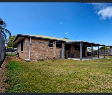 51 Maple Drive, Andergrove - Photo 4