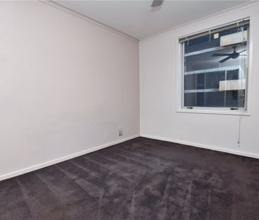 72/88 Southbank Boulevard - Photo 3