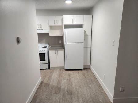 Rosario Apartments - Photo 4