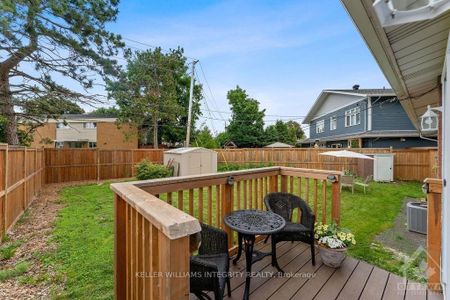53 Wigan, 3 bedroom, 2.5 bath - Photo 2
