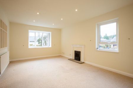 2 bedroom semi-detached bungalow to rent - Photo 5