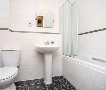 Grand Union Village, Waxlow Way, Northolt, UB5 - Photo 6