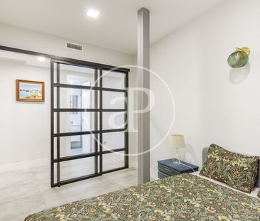 Flat for rent in Palacio. - Photo 2