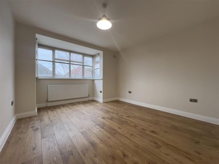 Brooklyn Way, West Drayton, UB7 - Photo 4