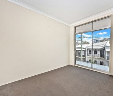 Unit 3/1 Charles Street, Forest Lodge. - Photo 2