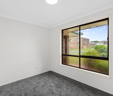 22 Damian Crescent - Photo 2