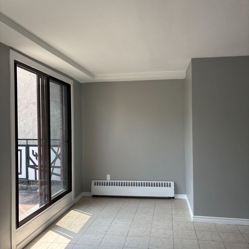 For Lease - 2183 Danforth Avenue Unit# Unit B, Toronto, Ontario - Photo 1