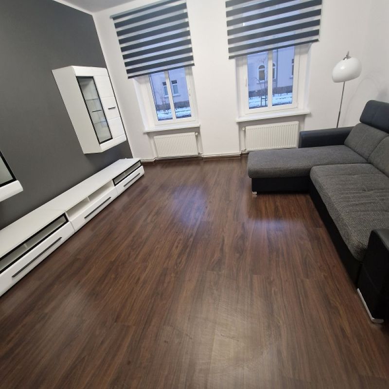 Ładne 2 pokojowe w centrum. - Zdjęcie 1