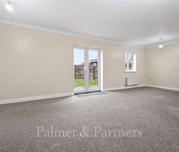 3 bedroom terraced house to rent - Photo 1