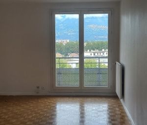 Location Appartement à ST MARTIN D HERES - Photo 4