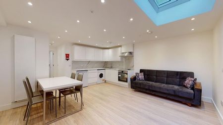 2 bedroom flat to rent - Photo 2