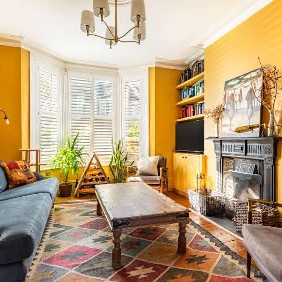 5 Bed Terraced House, Gloucester Road, N17 - Photo 1