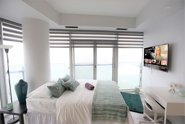 Flex Premium - Waterfront Toronto - Photo 1