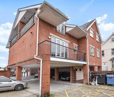 2 bedroom apartment to rent - Photo 6