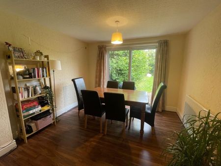 3 bedroom semi-detached house to rent - Photo 2