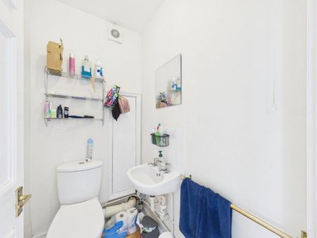 1 bedroom apartment to rent - Photo 5