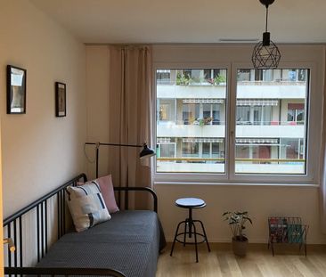 1 Zimmer, 98 m², 1. Stock - Photo 4