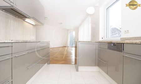 METROPOLITAN │Luxusný 3i byt s 3 terasami, DIPLOMAT PARK - Photo 3