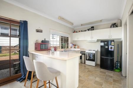 Great Location, Great Space - Photo 4