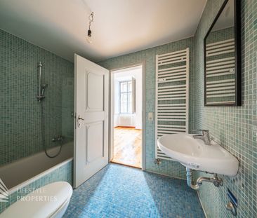 Wohnen im Schloss! 4-Zimmer Wohnung in Ebergassing - Photo 3