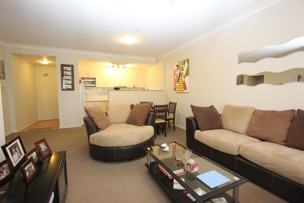 95/6 Poplar Street, Surry Hills NSW 2010 - Apartment For Rent | Domain - Photo 1