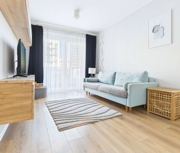 2 pokoje osobna kuchnia balkon metro - Zdjęcie 1