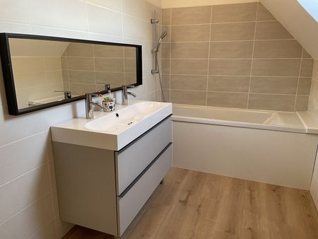 Location Maison 4 pièces 88m² - Photo 4