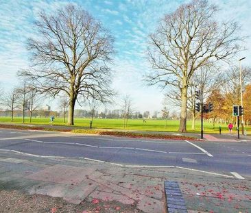 Victoria Park Road, Clarendon Park, Leicester, LE2 - Photo 1