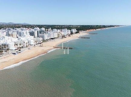 Quarteira, Faro - Photo 1