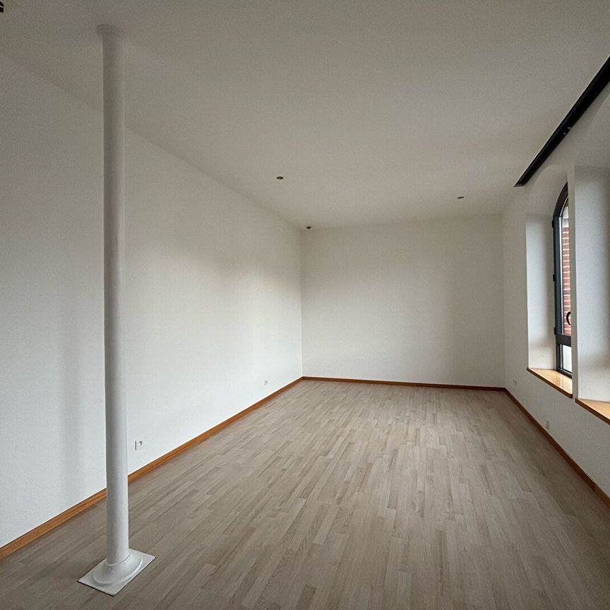 Location Appartement 3 pièces 73m² - Photo 1