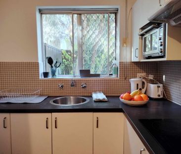 Scarborough - Photo 4