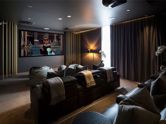 Oxley + Stirling Residences - Top Floor Fully Furnished Unit + Storage Cage - Photo 1