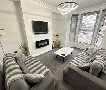 St Lukes Road, Holbeck, Leeds, LS11 - Photo 2