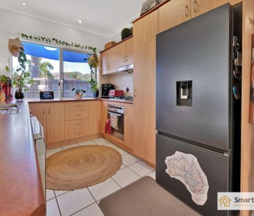 35 Southern Cross Circuit, Douglas QLD 4814 - House For Rent | Domain - Photo 3