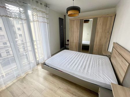 Location Appartement 2 pièces 43m² - Photo 3