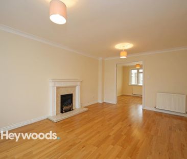 4 bedroom detached house to rent - Photo 6
