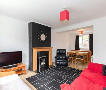 2 bedroom house to rent - Photo 1