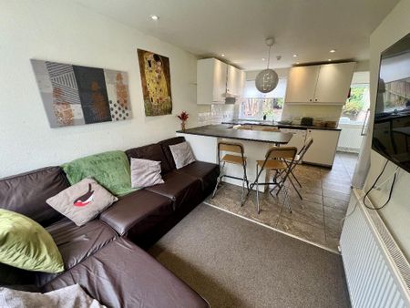 4 bedroom house share to rent - Photo 2
