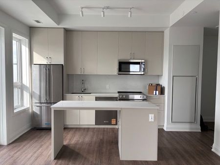 For Lease - 3250 Carding Mill Trail Unit# 533, Oakville, Ontario - Photo 3