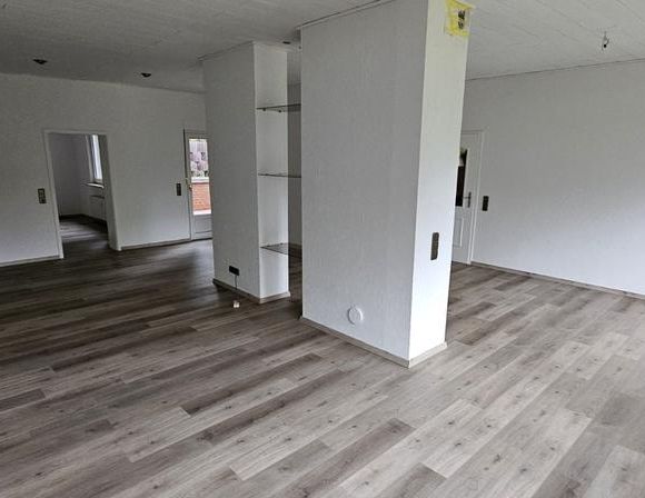 Schöne 2- Z. Wohnung 89 m² mit Terrasse nähe Schachtschleuse - Photo 1