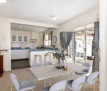 Spacious Renwick Home with Stunning Rural Views - Photo 3