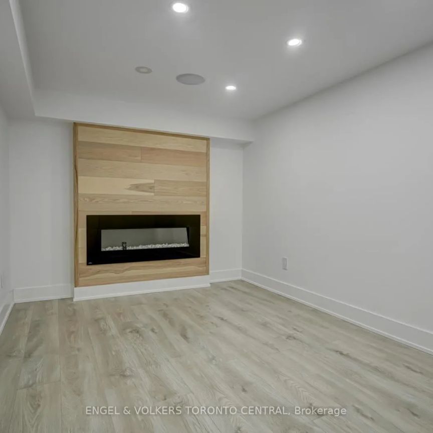 230 WILLOW AVENUE - Photo 1