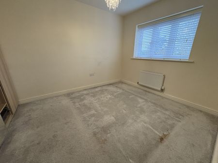 Violet Close, Northampton, Wootton - Photo 5