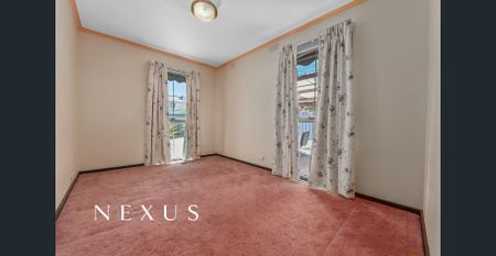 Conveniently Located - Photo 5