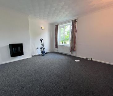 4 bedroom semi-detached house to rent - Photo 1